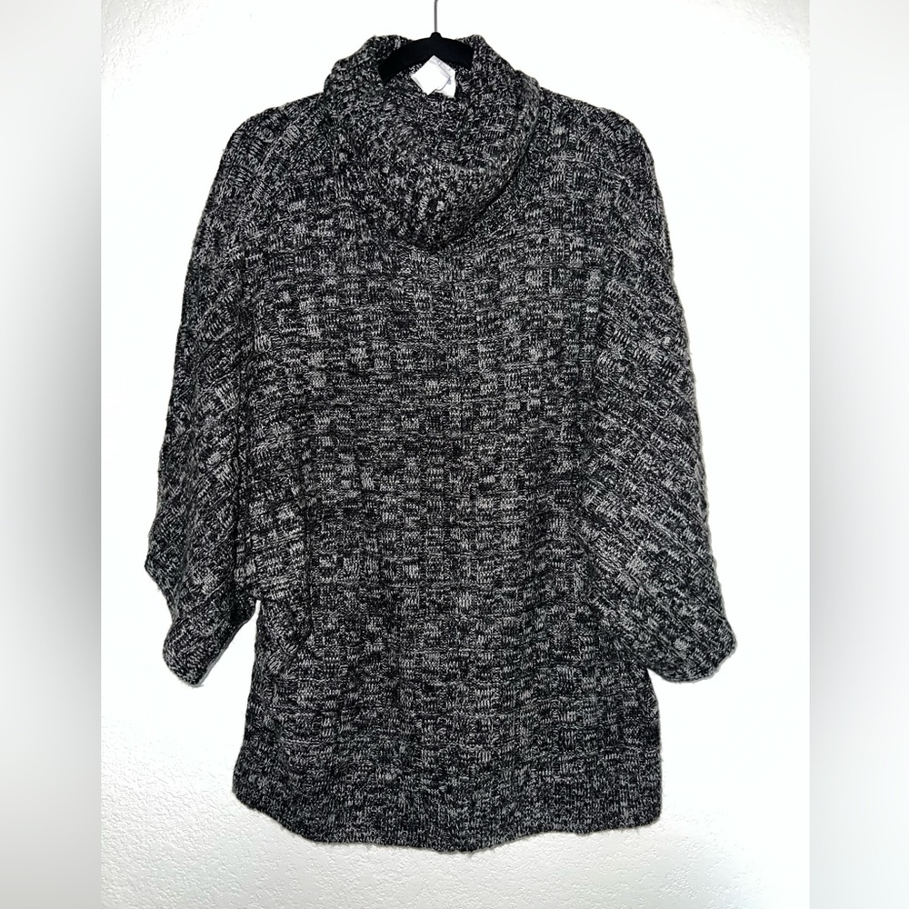 Forever 21 Sweater